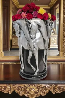 Atlı Vazo Heykeli - Siyah/Gümüş