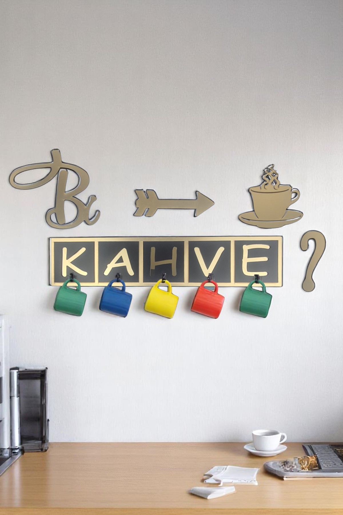 Bi Kahve Mutfak Fincan ve Kupa Askılığı - Altın