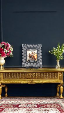 Deniz Kabuğu Desenli Polyester Fotoğraf Çerçevesi - Gümüş