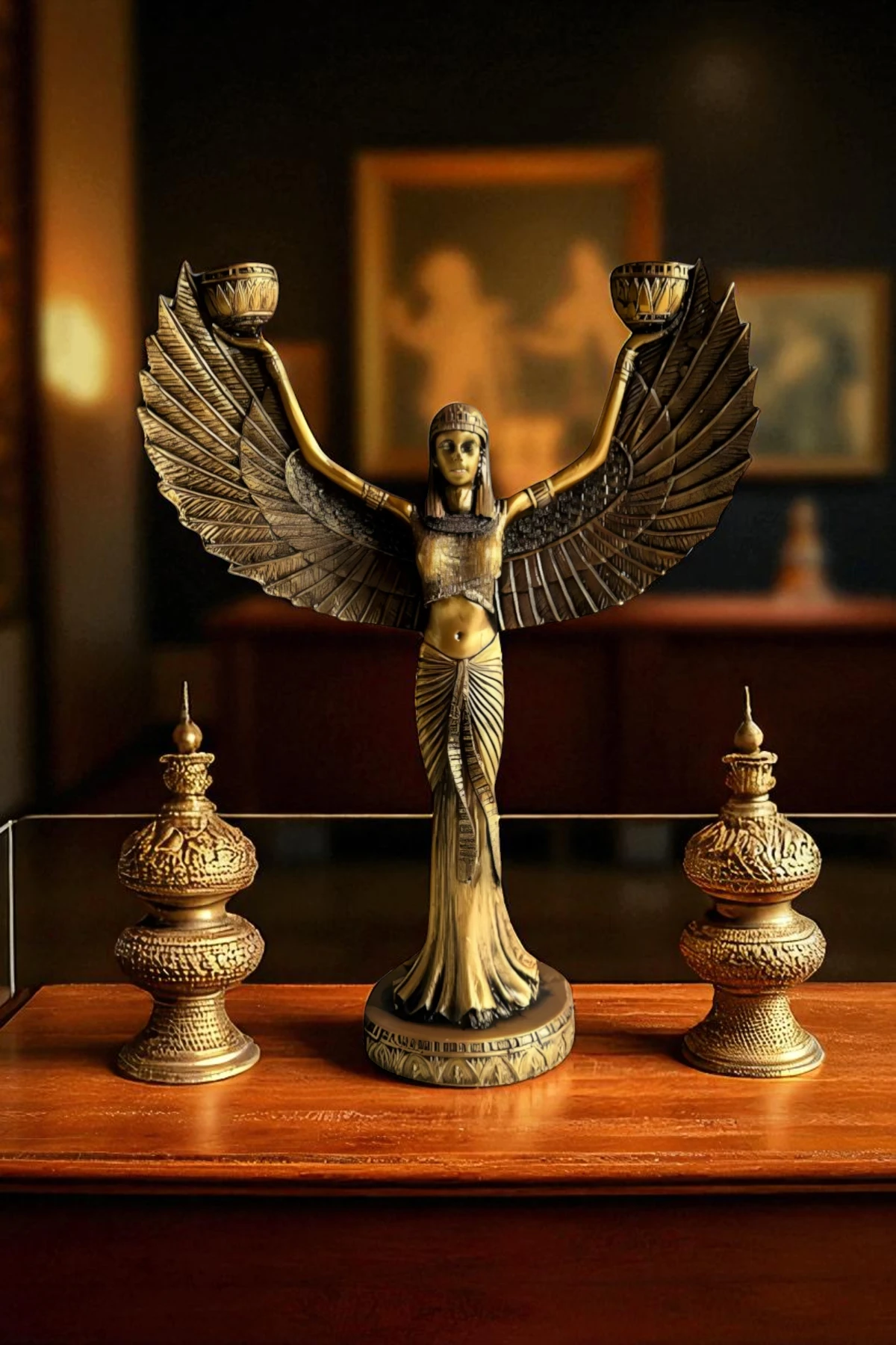 İsis Heykel Şamdanlık ve Mumluk - Altın