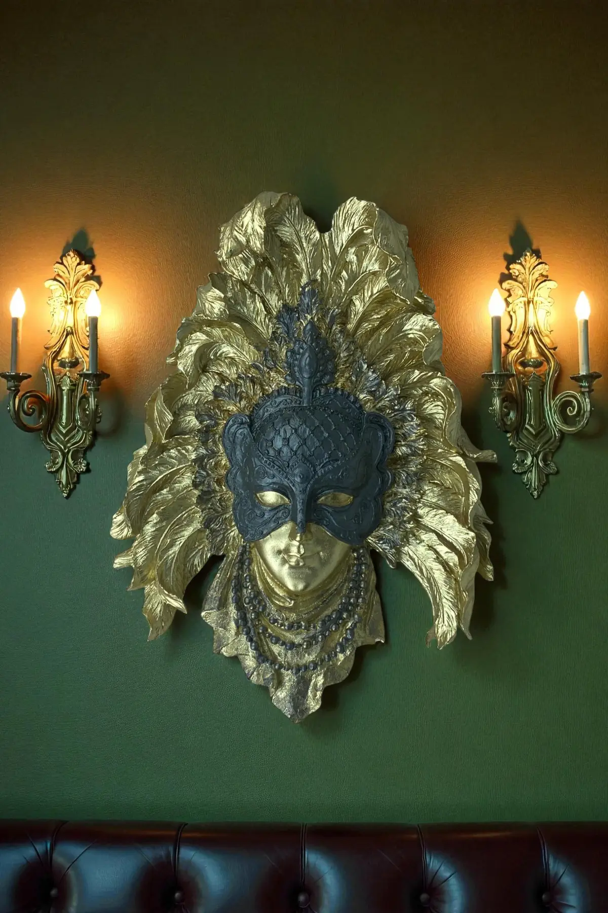 Venedik Maskeli Kadın Duvar Süsü - Altın/Siyah