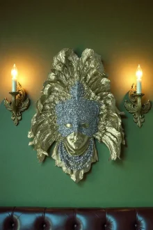 Venedik Maskeli Kadın Duvar Süsü - Altın/Gümüş